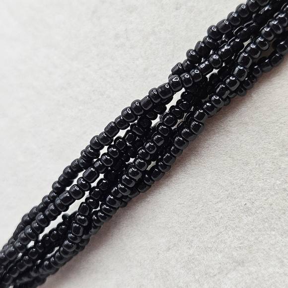 VINTAGE Black Seed Bead Italian Glass Pendant Necklace - Picture 8 of 9